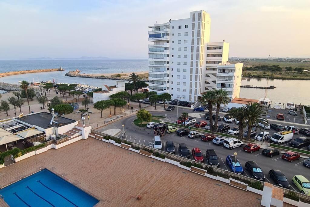 Sunsetmare Vacational Apartment Roses Exterior photo