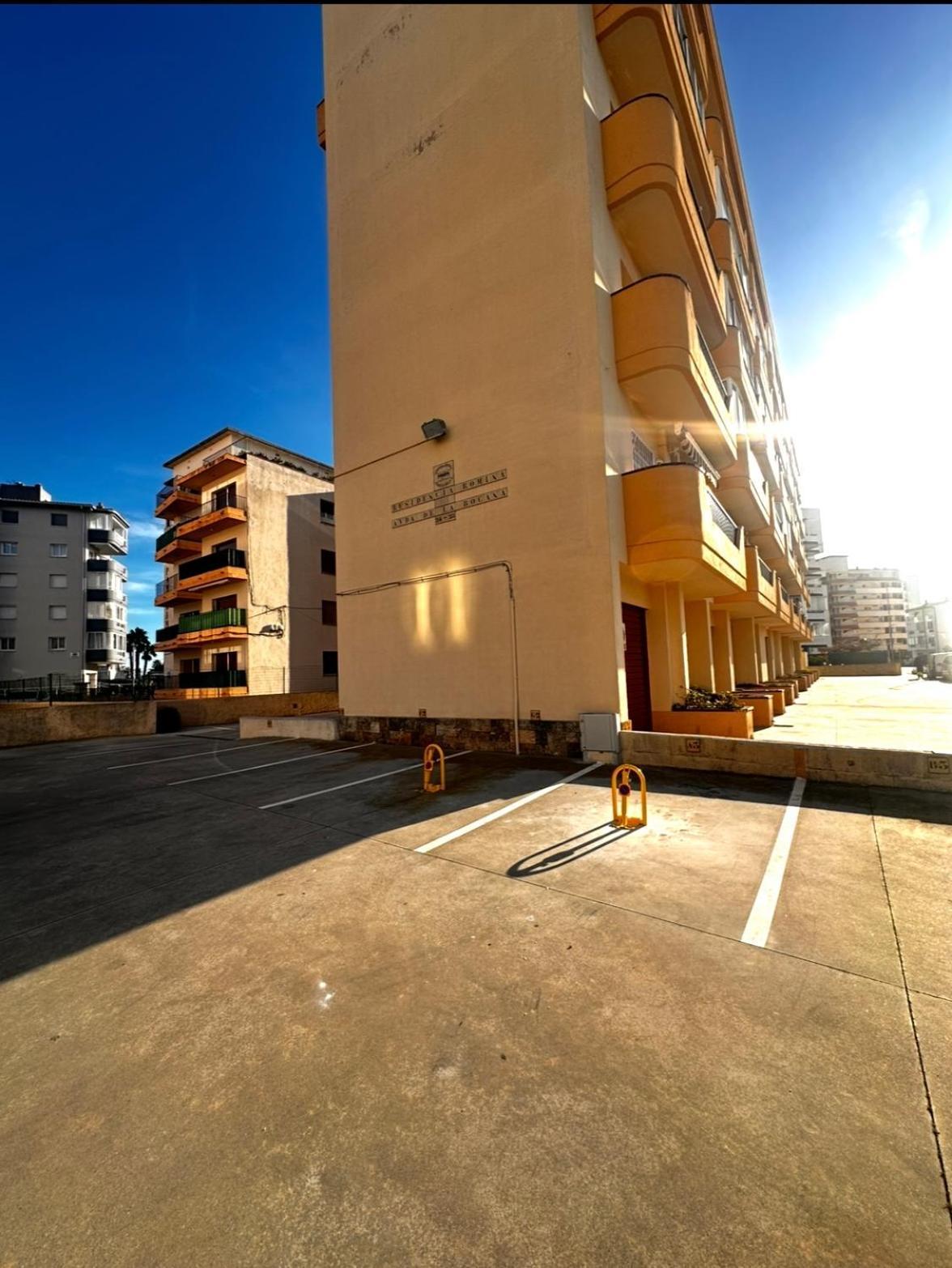 Sunsetmare Vacational Apartment Roses Exterior photo